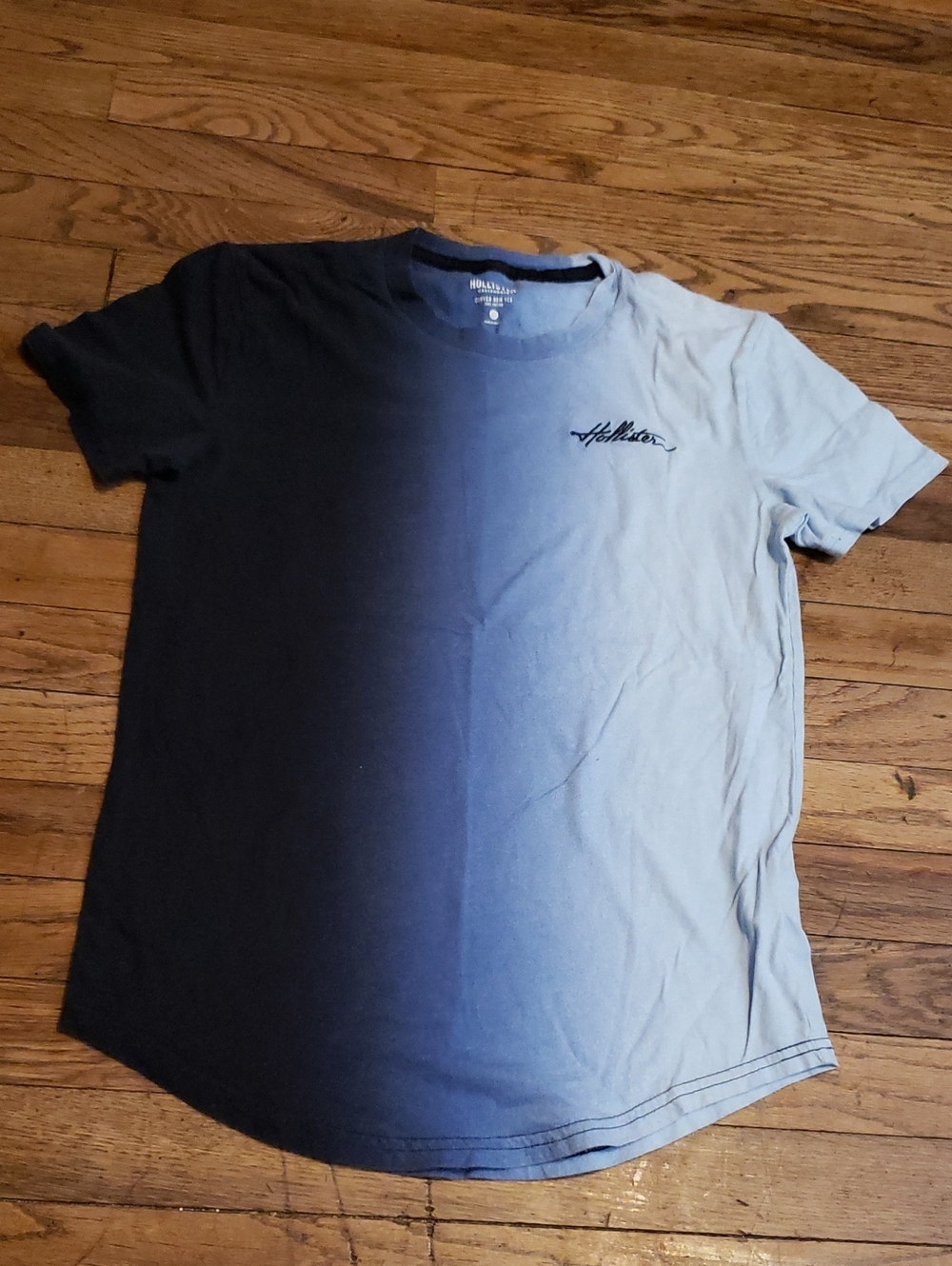 Mens Hollister XS Tshirt